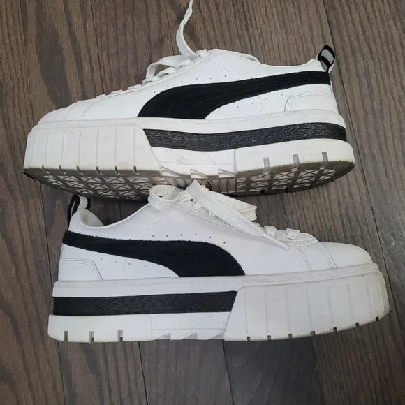 Puma White and Black Platform Sneakers - Picture 7 of 7